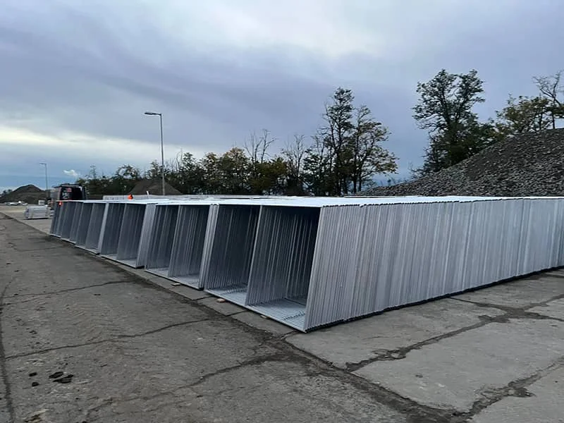 Commercial Greenhouses